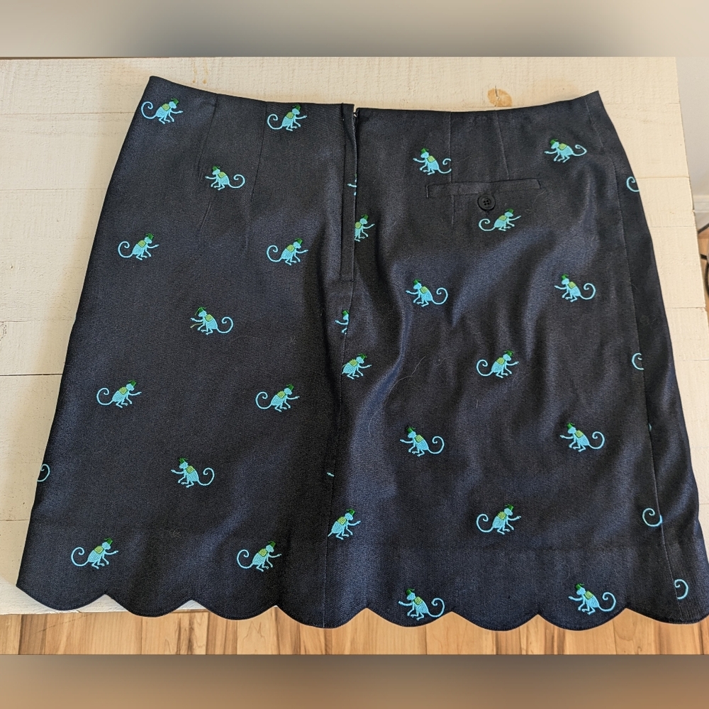 LILLY Pulitzer Embroidered Monkey Scallope…
